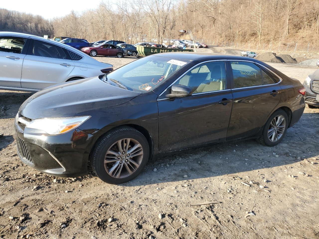 2016 TOYOTA CAMRY LE