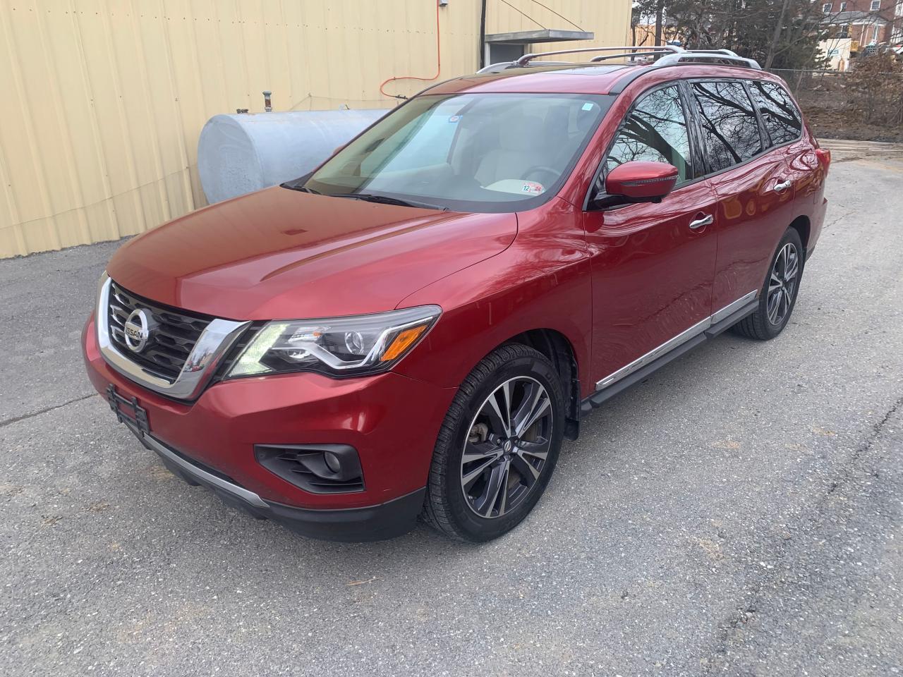 2017 NISSAN PATHFINDER - Image 2