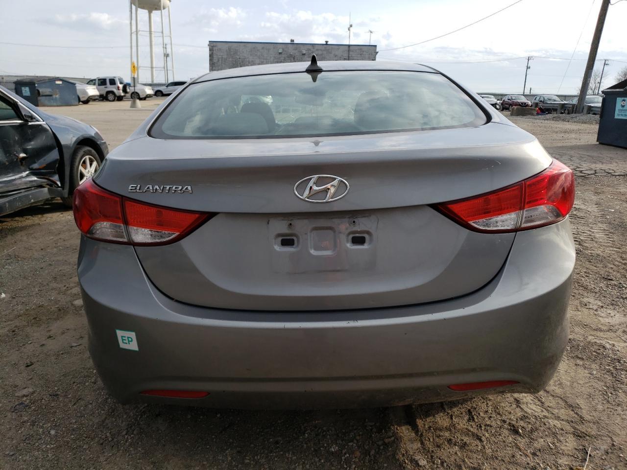 2011 HYUNDAI ELANTRA GL - Image 6