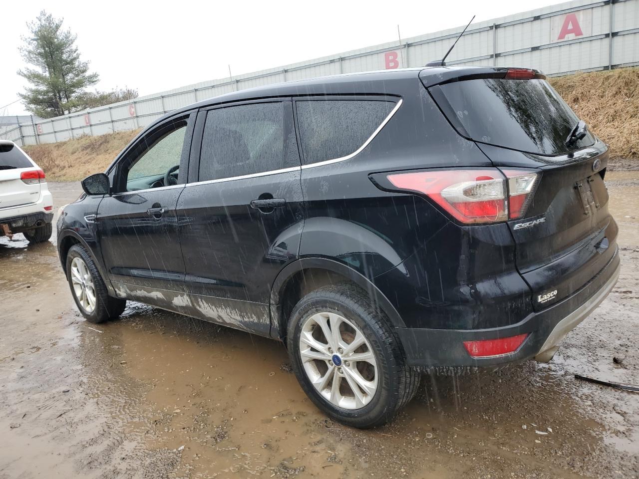 2017 FORD ESCAPE SE - Фото 2