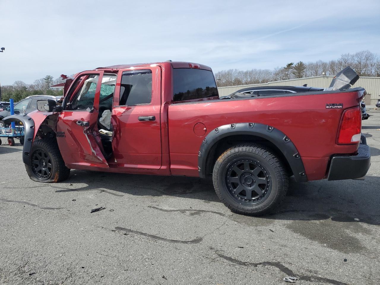 2014 RAM 1500 ST - Image 2