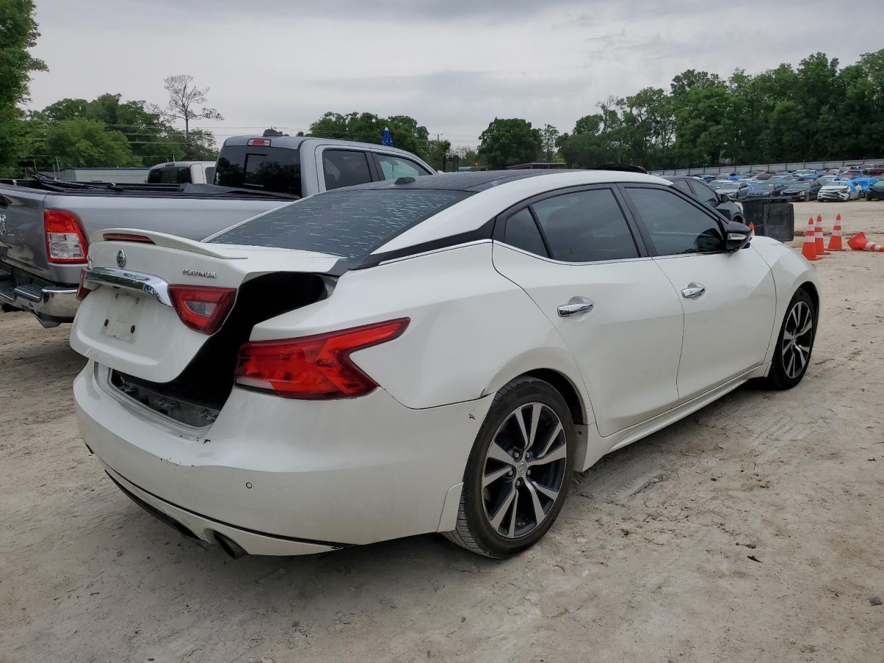 2017 NISSAN MAXIMA 3.5 - Фото 3