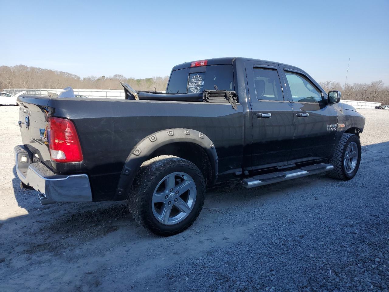 2015 RAM 1500 SLT - Image 3
