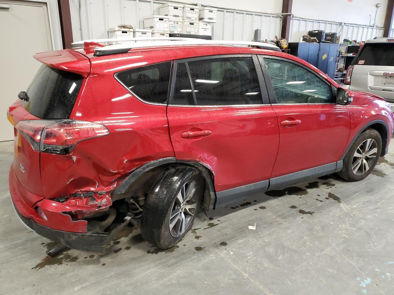 2016 TOYOTA RAV4 XLE - Фото 3