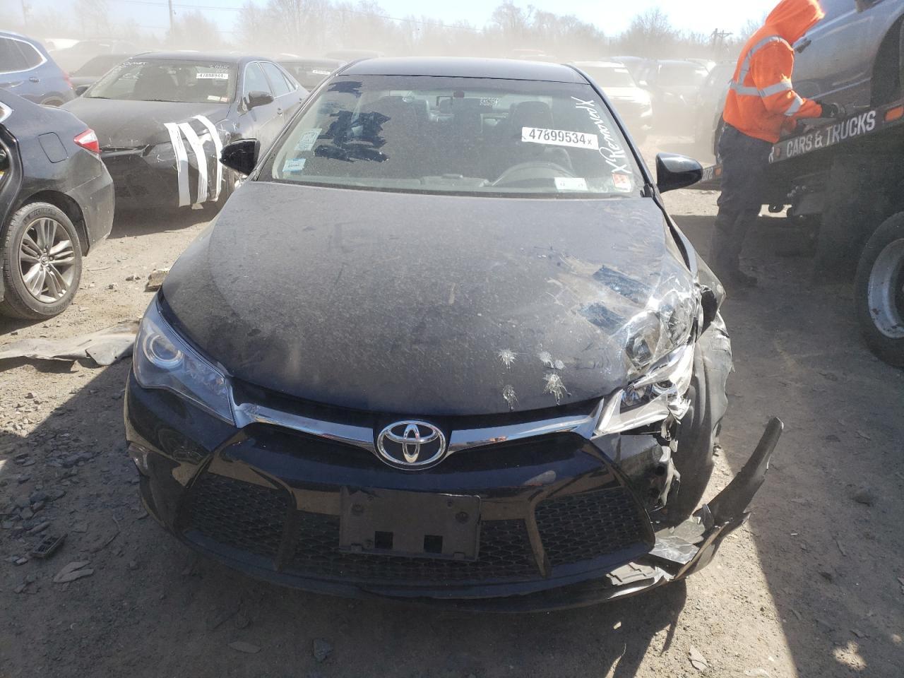 2016 TOYOTA CAMRY LE - Фото 5