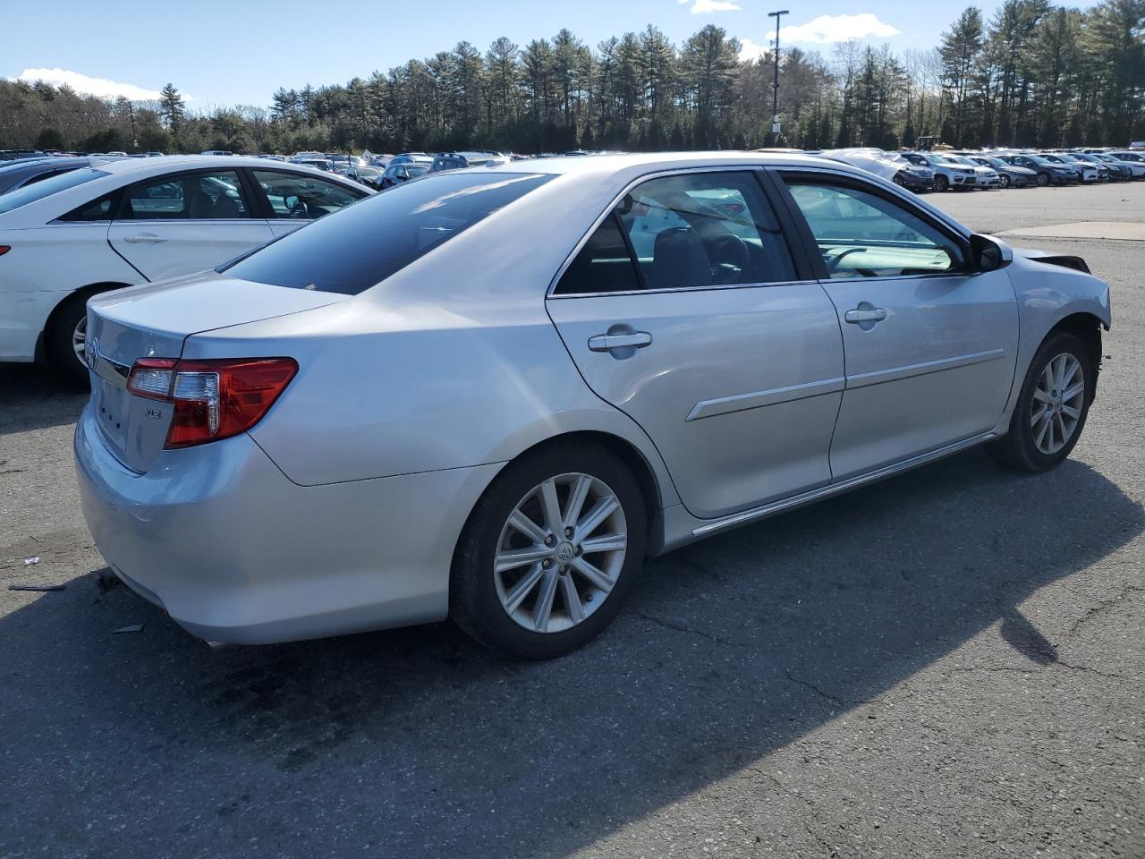 2014 TOYOTA CAMRY L - Image 3