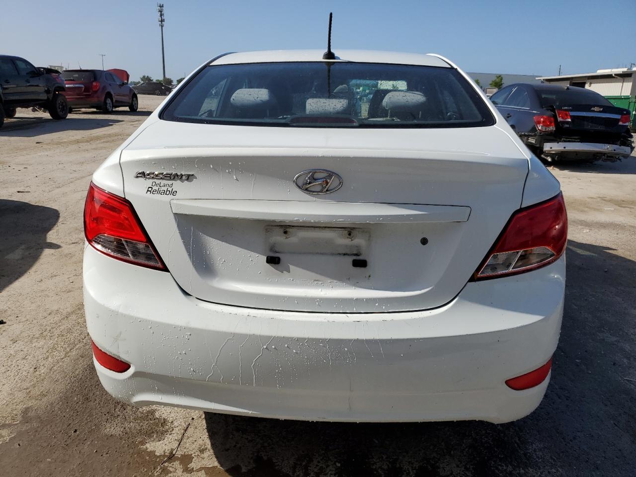 2015 HYUNDAI ACCENT GLS - Image 6