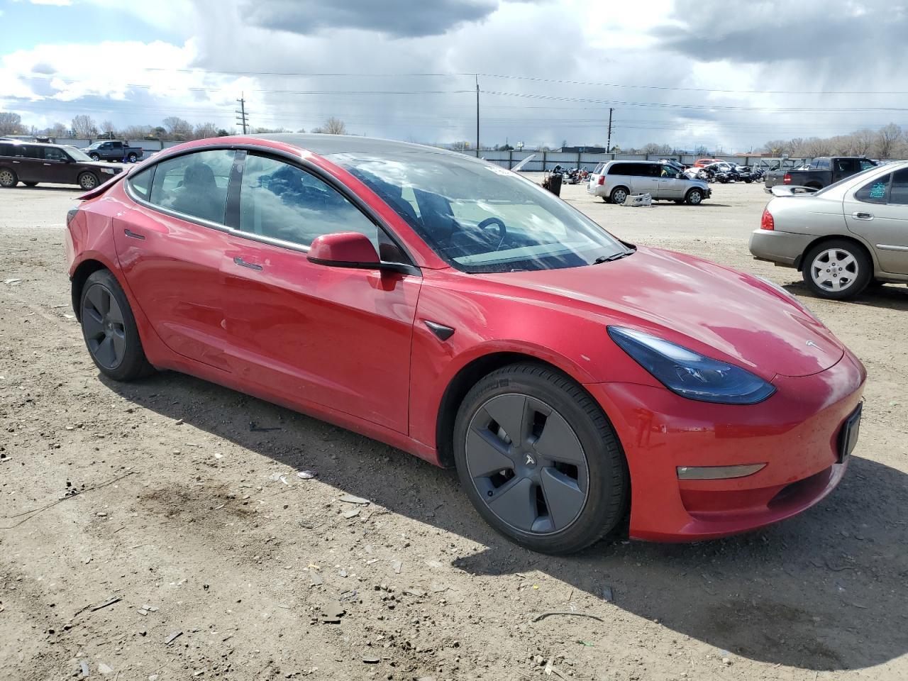 2021 TESLA MODEL 3 - Фото 4