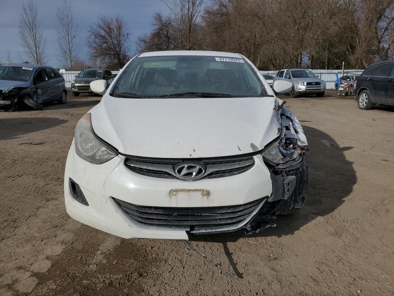 2013 HYUNDAI ELANTRA GL - Image 5
