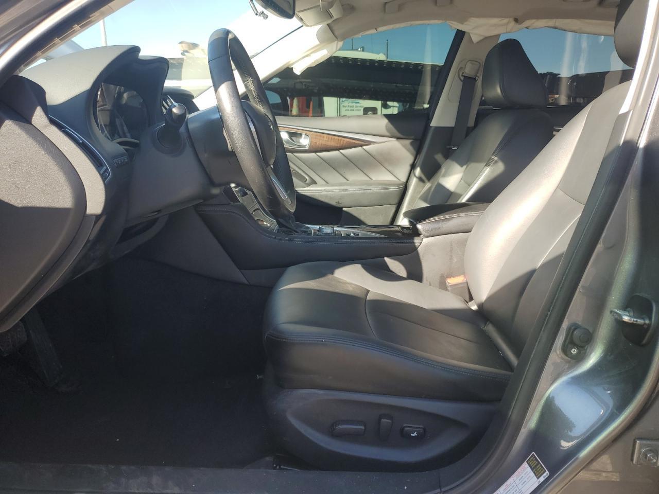 2018 INFINITI Q50 LUXE - Image 7