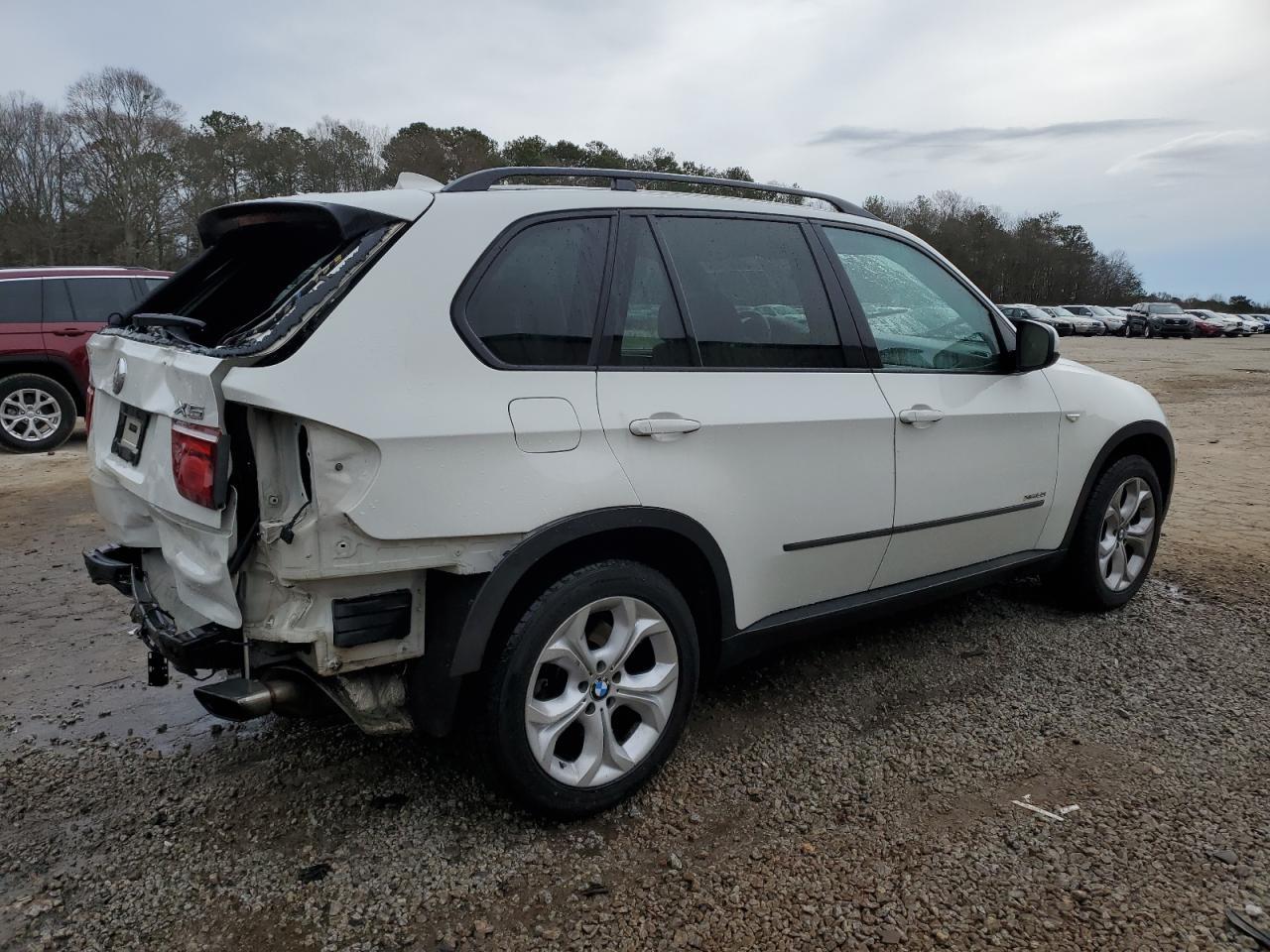 2012 BMW X5 XDRIVE5 - Image 3