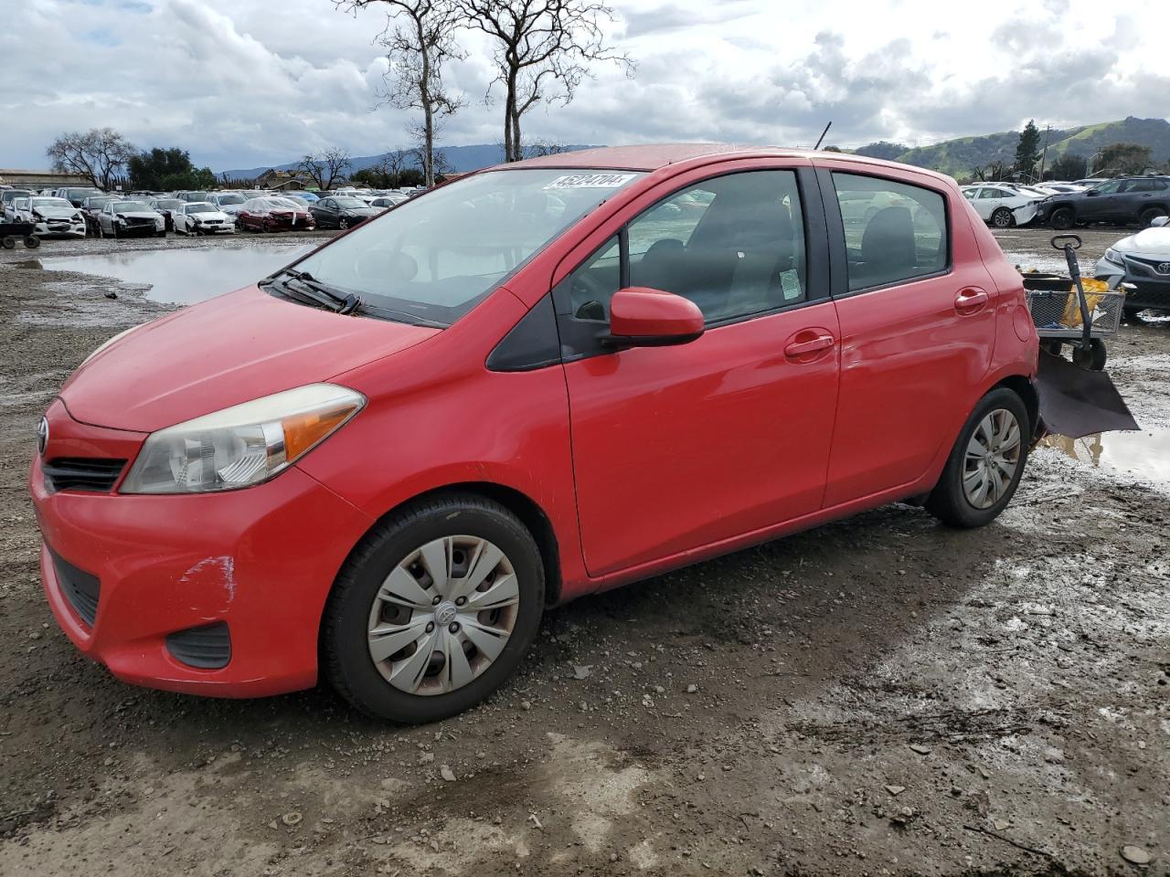 2013 TOYOTA YARIS
