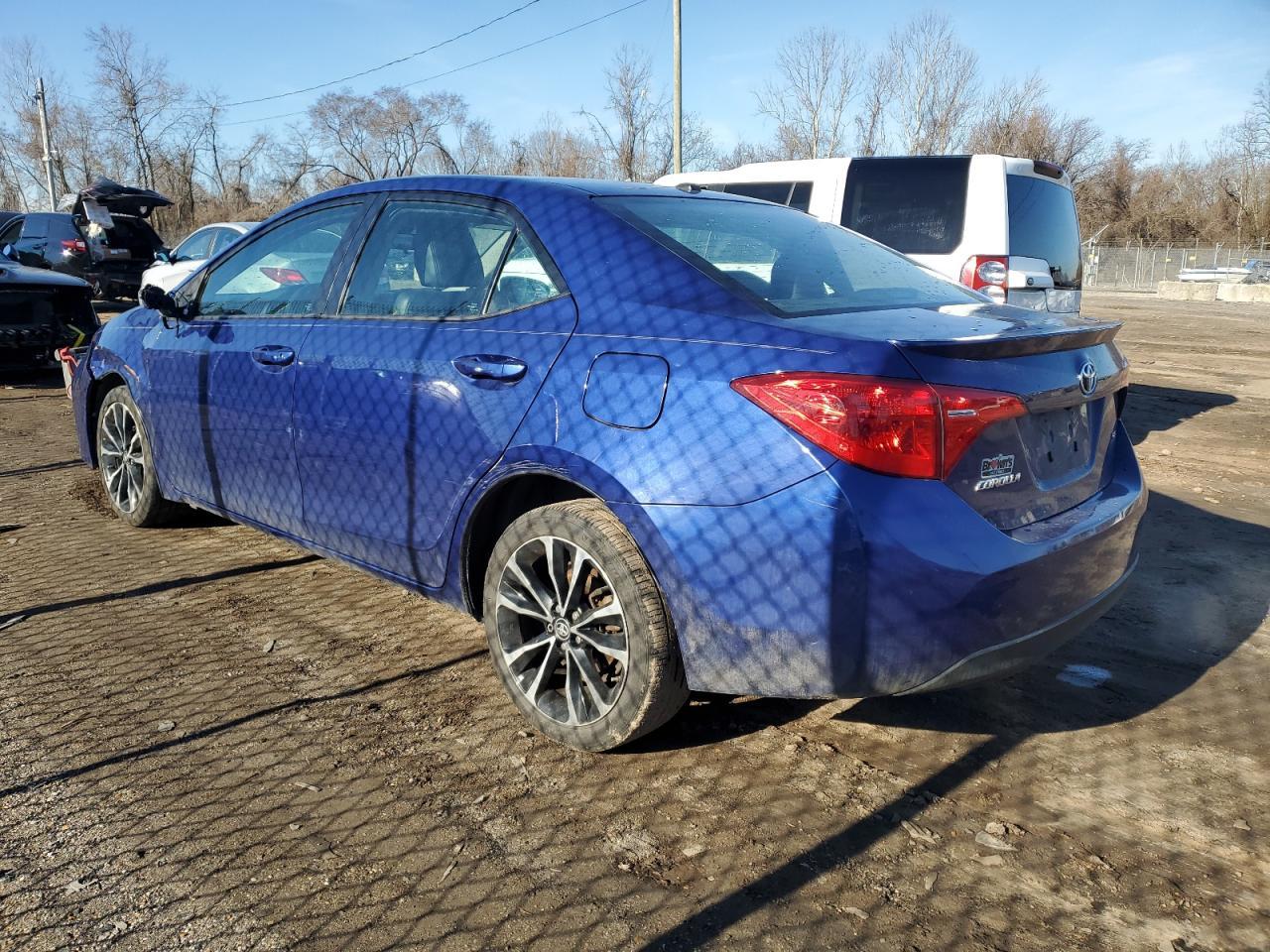 2018 TOYOTA COROLLA L - Image 2