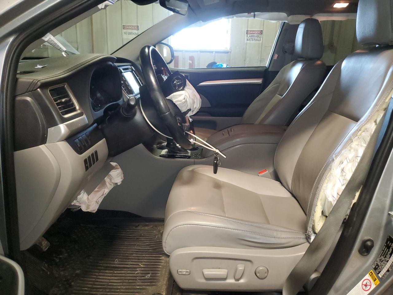 2019 TOYOTA HIGHLANDER - Фото 7