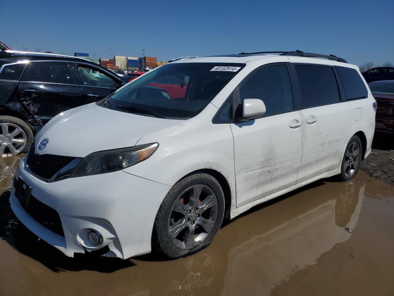 2011 TOYOTA SIENNA SPO car image