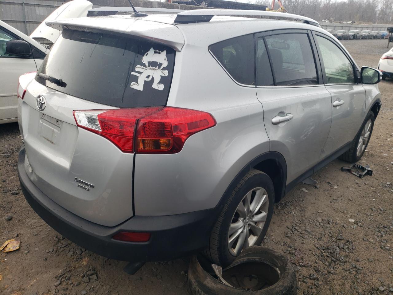 2015 TOYOTA RAV4 LIMIT - Фото 3