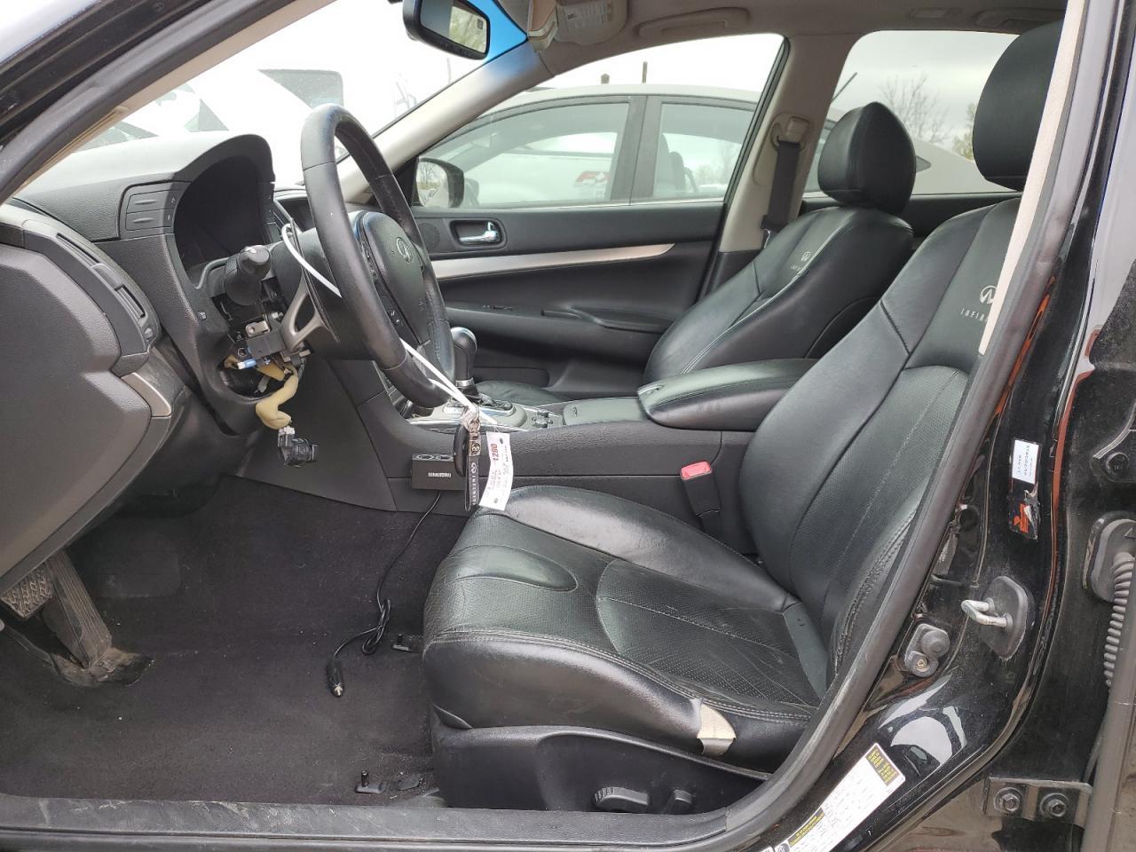 2011 INFINITI G37 - Фото 7