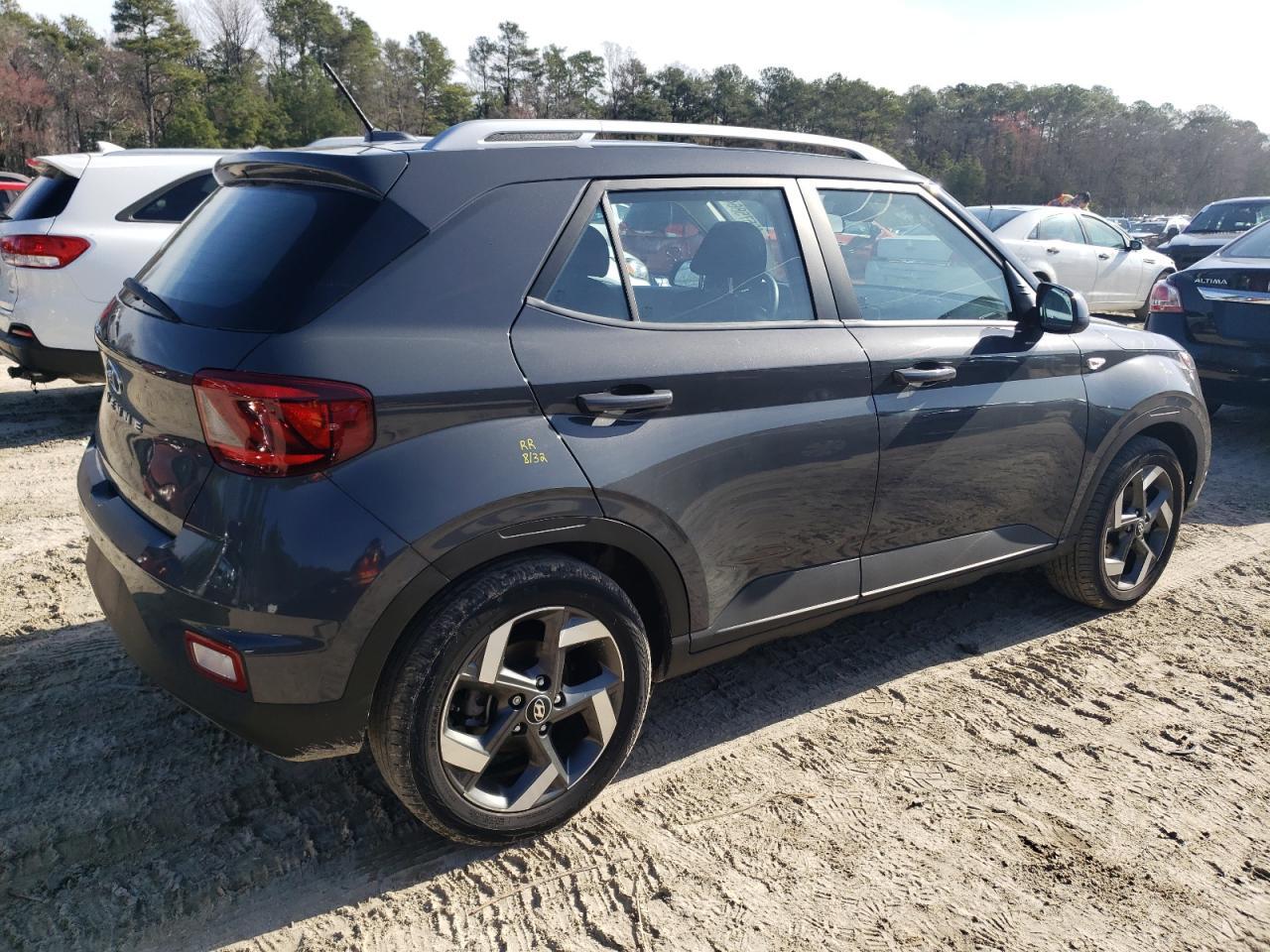 2023 HYUNDAI VENUE SEL - Фото 3