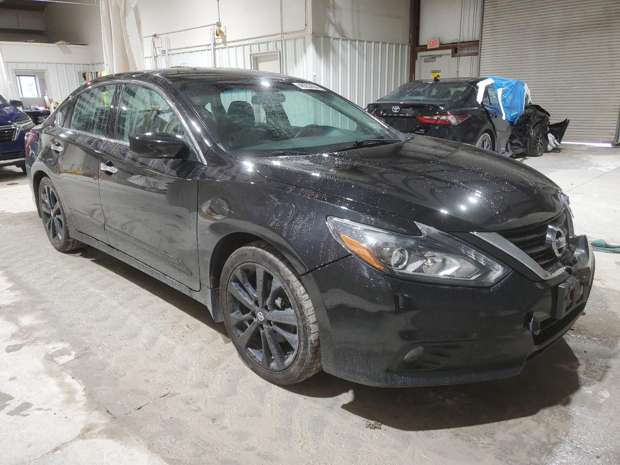 2017 NISSAN ALTIMA 2.5 - Фото 4