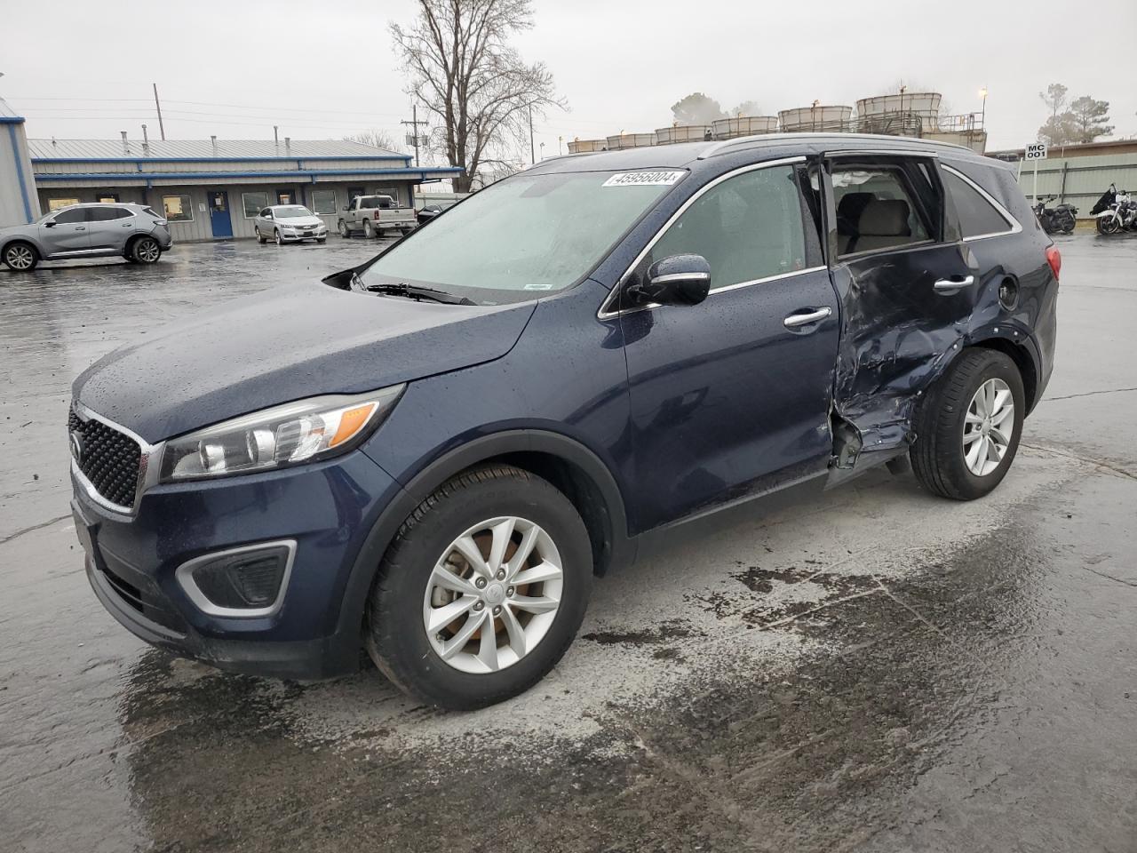 2017 KIA SORENTO LX