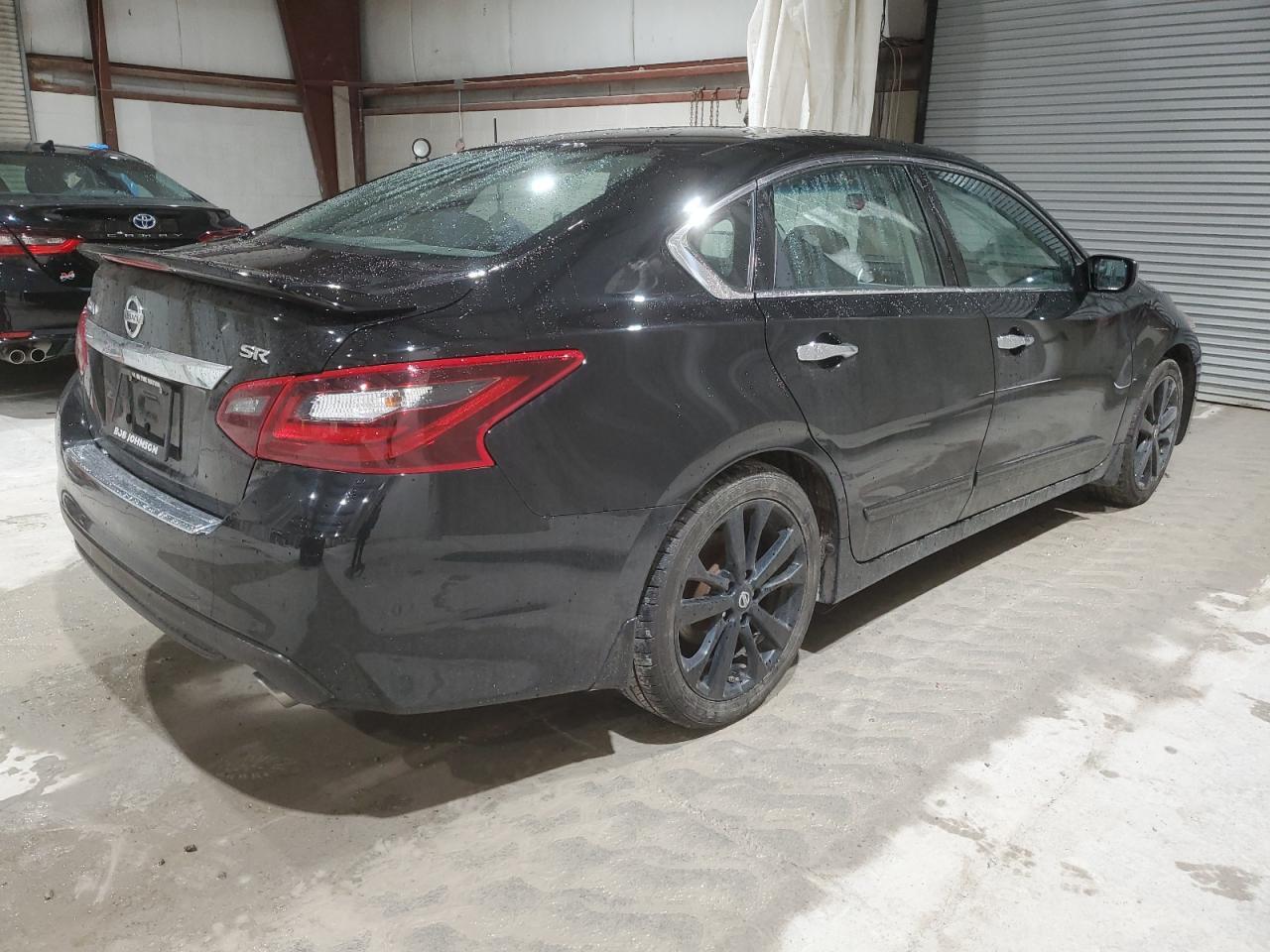2017 NISSAN ALTIMA 2.5 - Фото 3