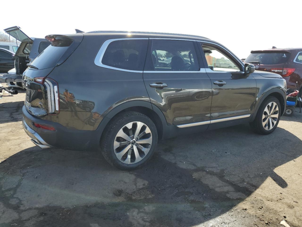 2020 KIA TELLURIDE - Image 3