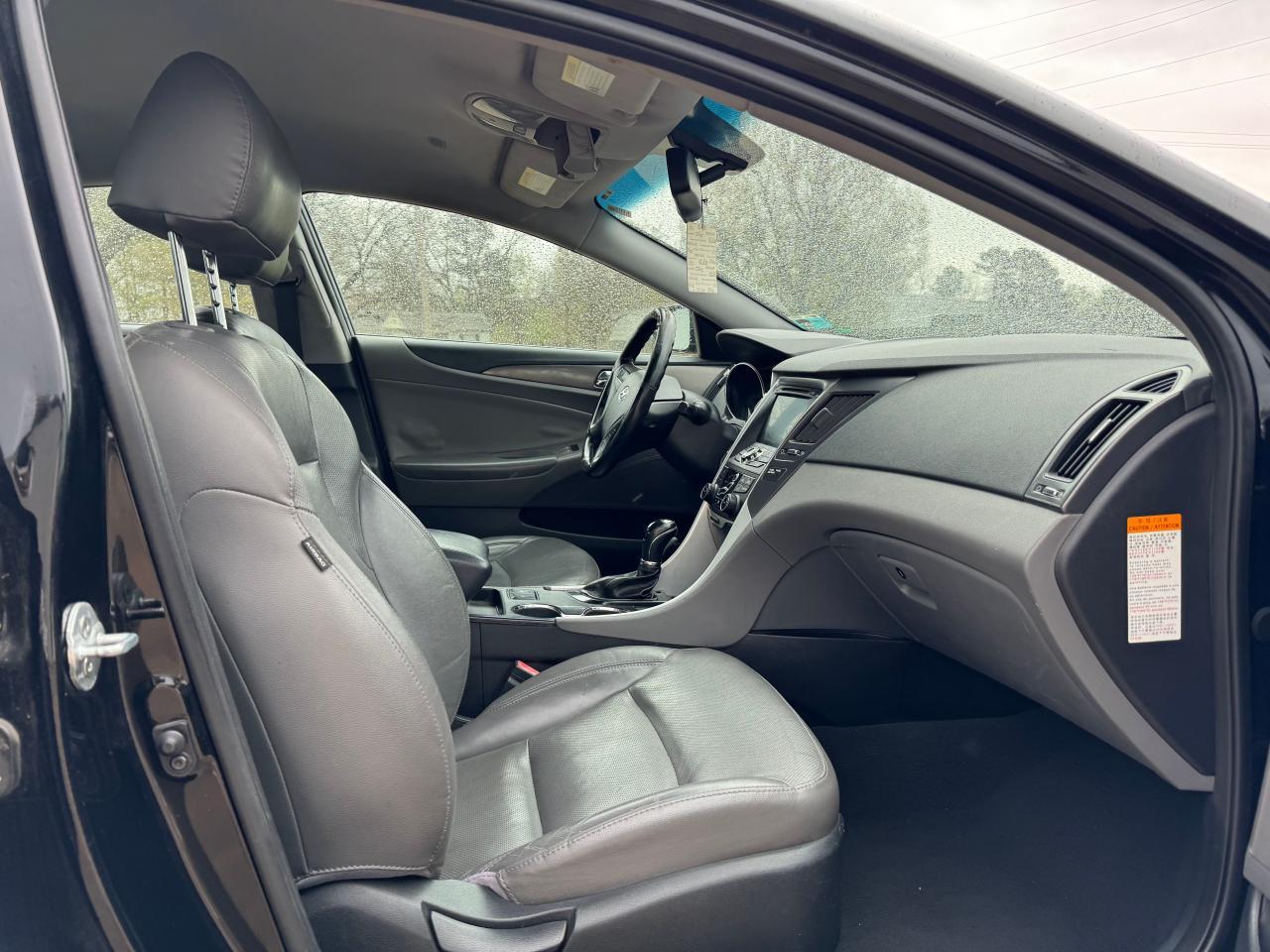 2013 HYUNDAI SONATA HYB - Image 5