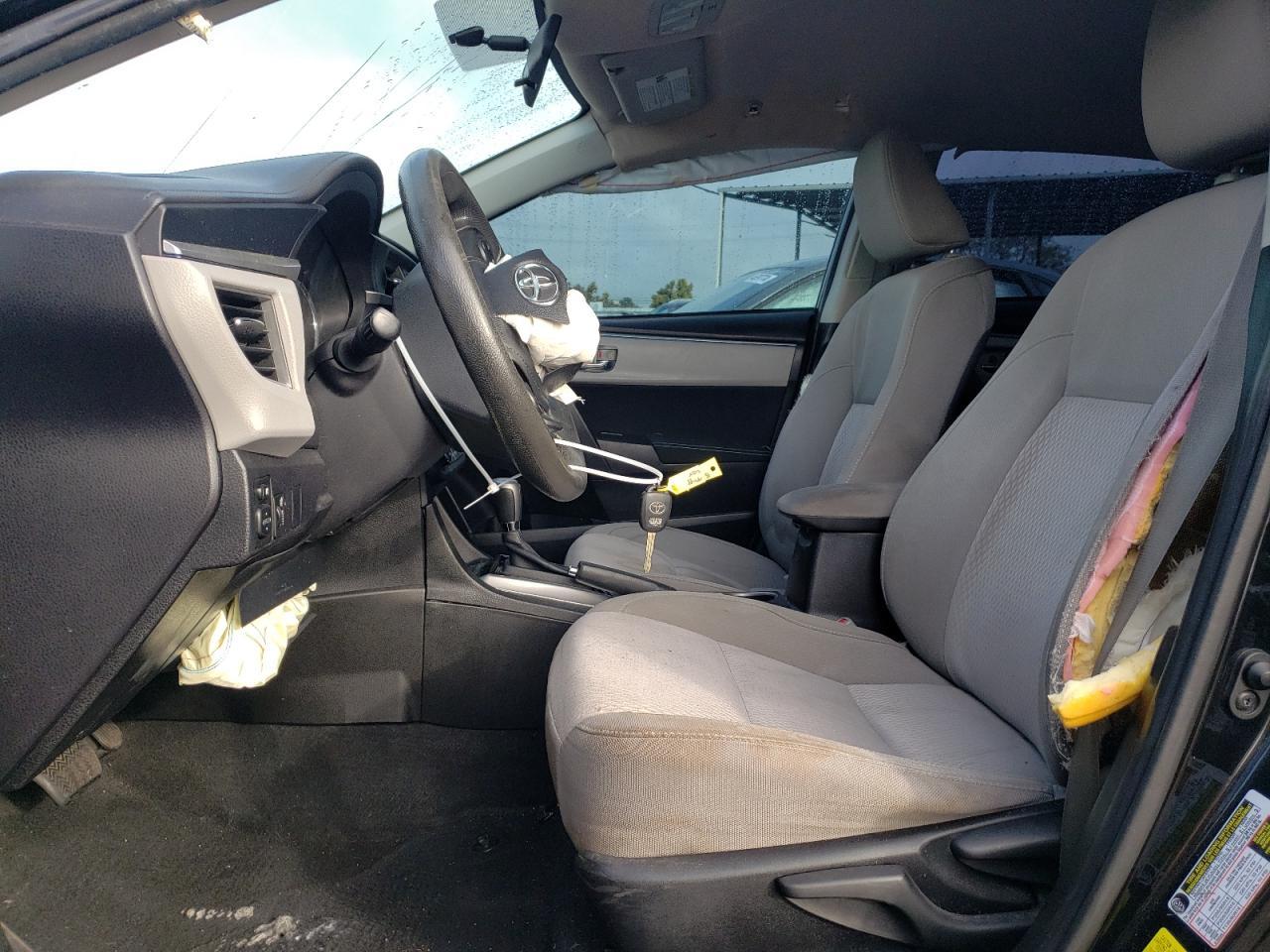2015 TOYOTA COROLLA L - Image 7