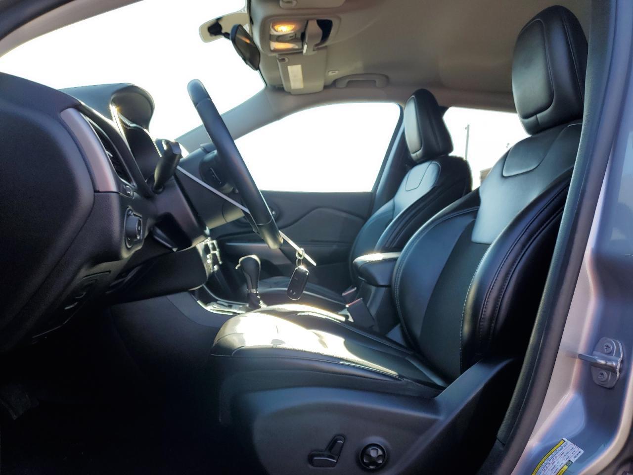 2019 JEEP CHEROKEE L - Image 7