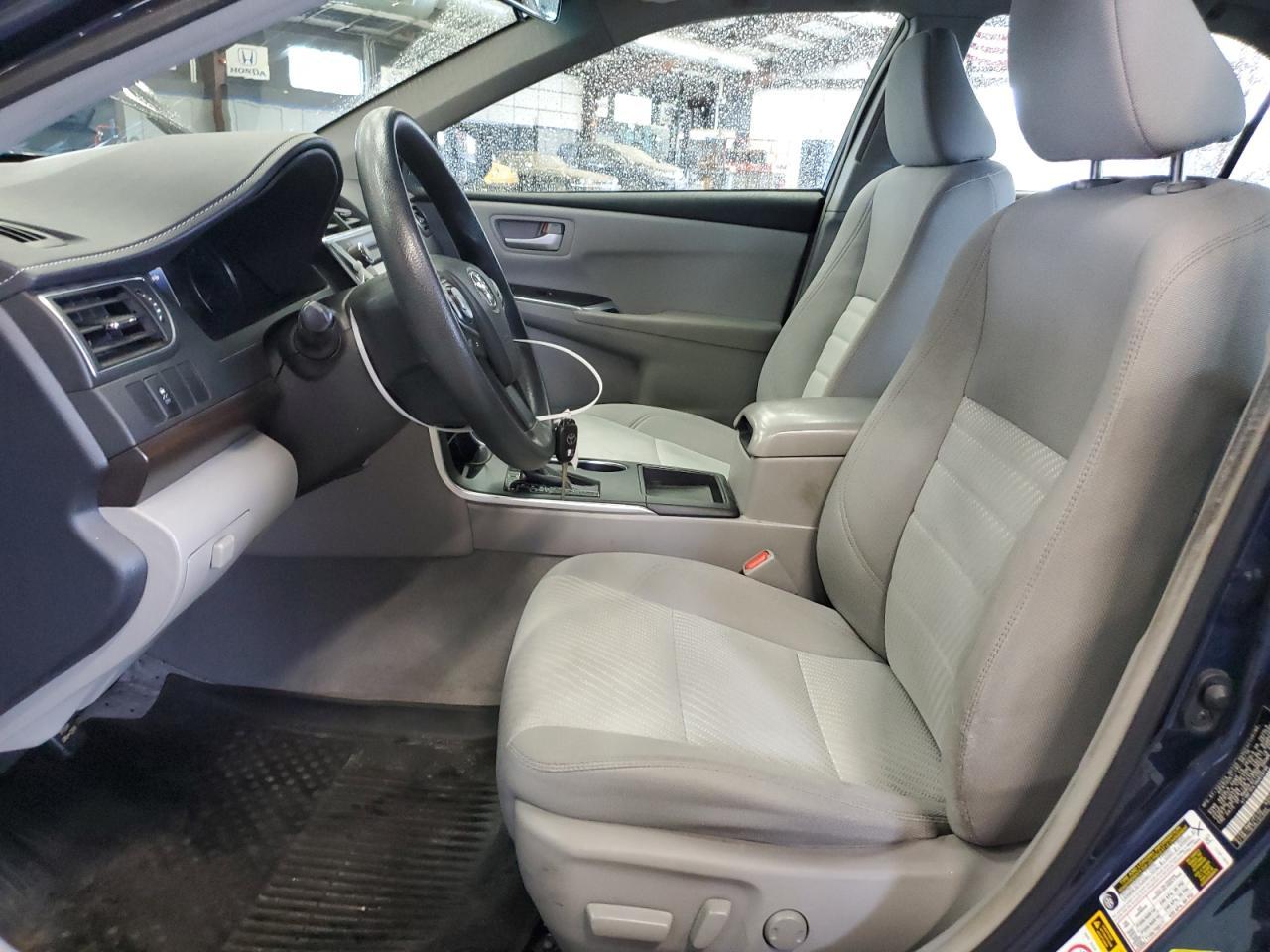 2017 TOYOTA CAMRY LE - Фото 7