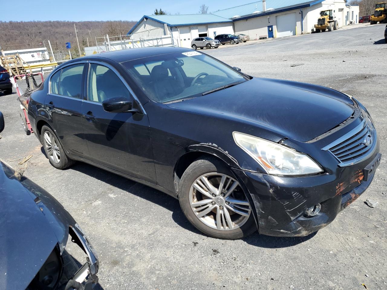 2012 INFINITI G37 - Image 4