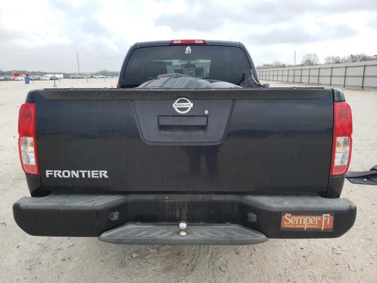 2017 NISSAN FRONTIER S - Фото 6