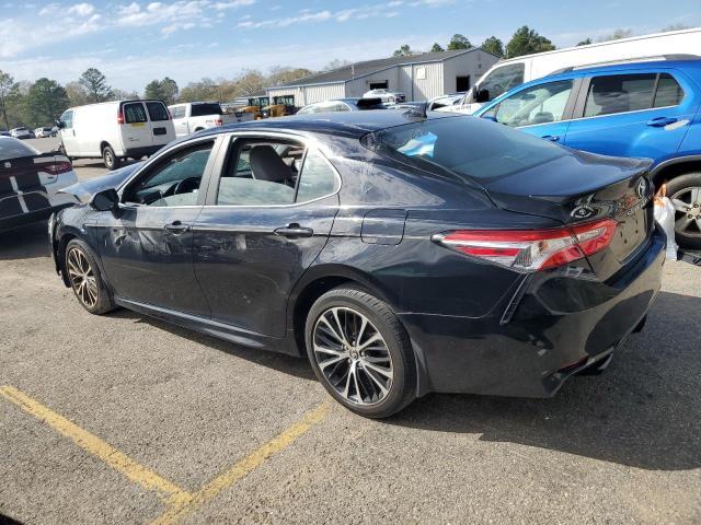 2020 Toyota Camry Se - Фото 2