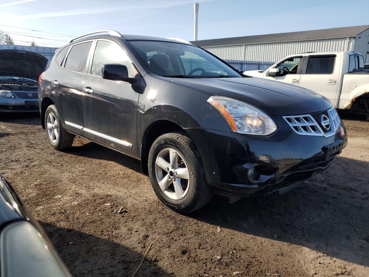 2013 NISSAN ROGUE S - Image 4