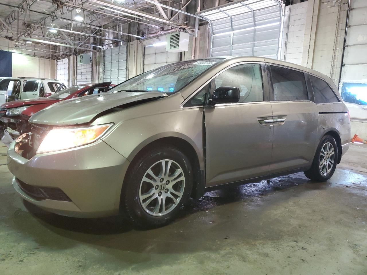 2013 HONDA ODYSSEY EX car image