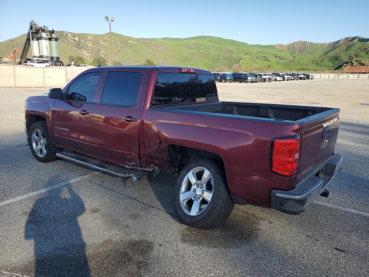 2017 CHEVROLET SILVERADO - Image 2