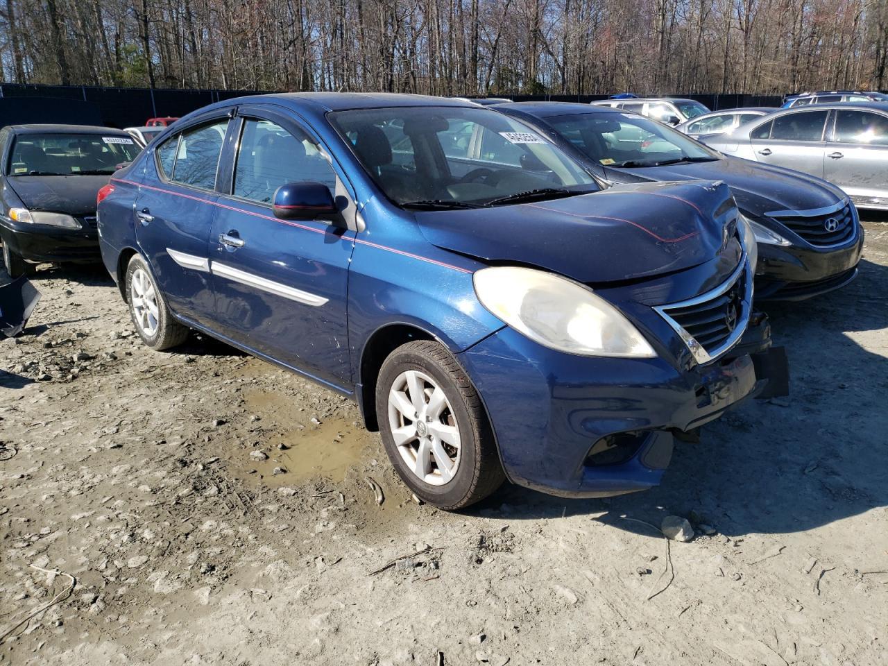 2014 NISSAN VERSA S - Фото 4