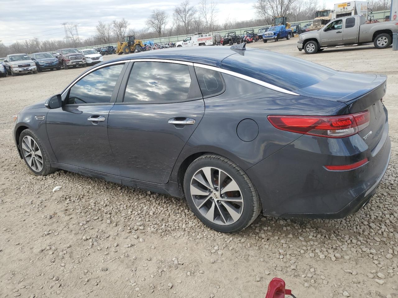 2019 KIA OPTIMA LX - Фото 2