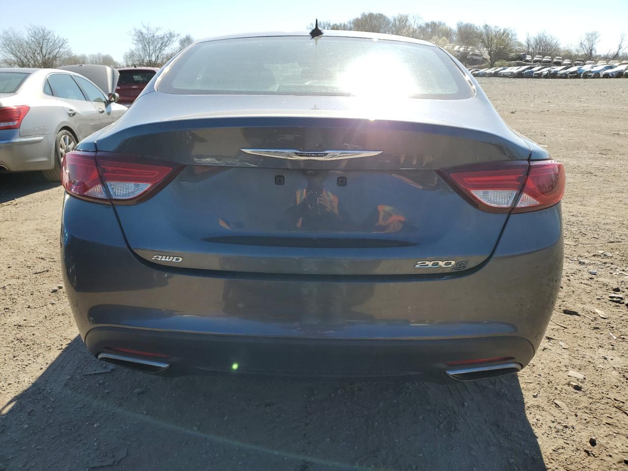 2015 CHRYSLER 200 S - Фото 6