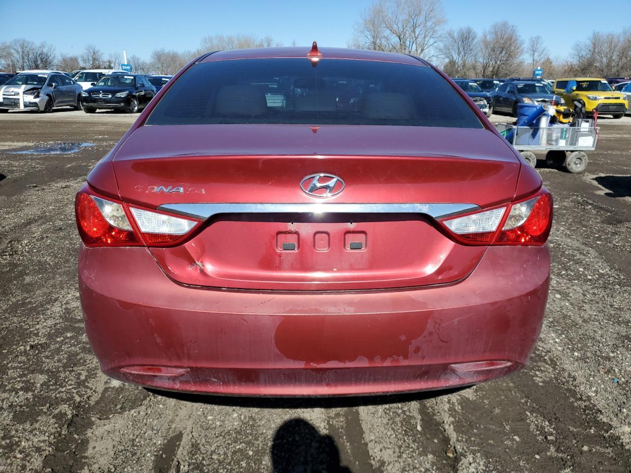 2011 HYUNDAI SONATA GLS - Image 6