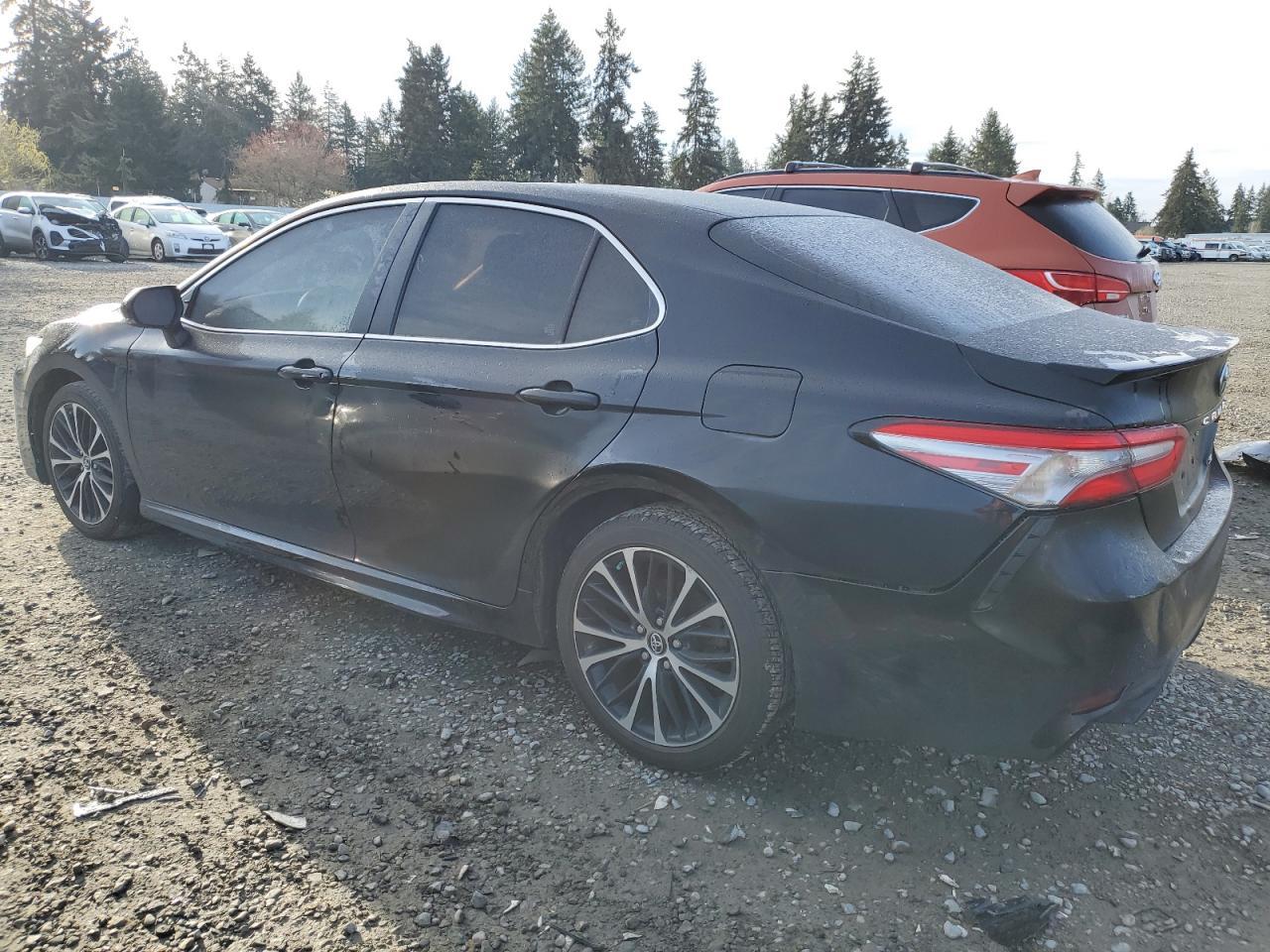 2018 TOYOTA CAMRY L - Image 2