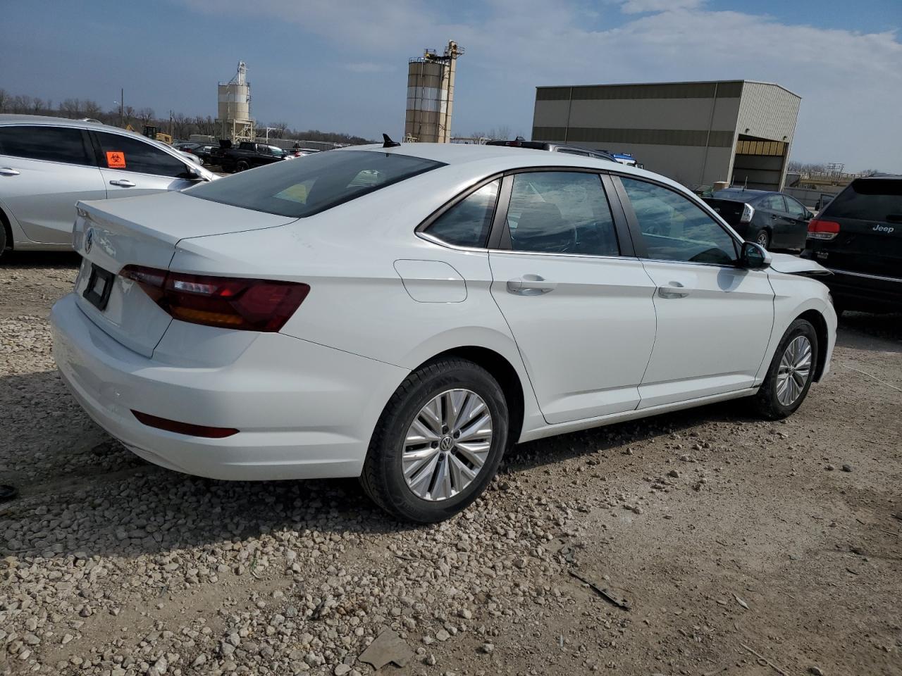 2019 VOLKSWAGEN JETTA S - Image 3