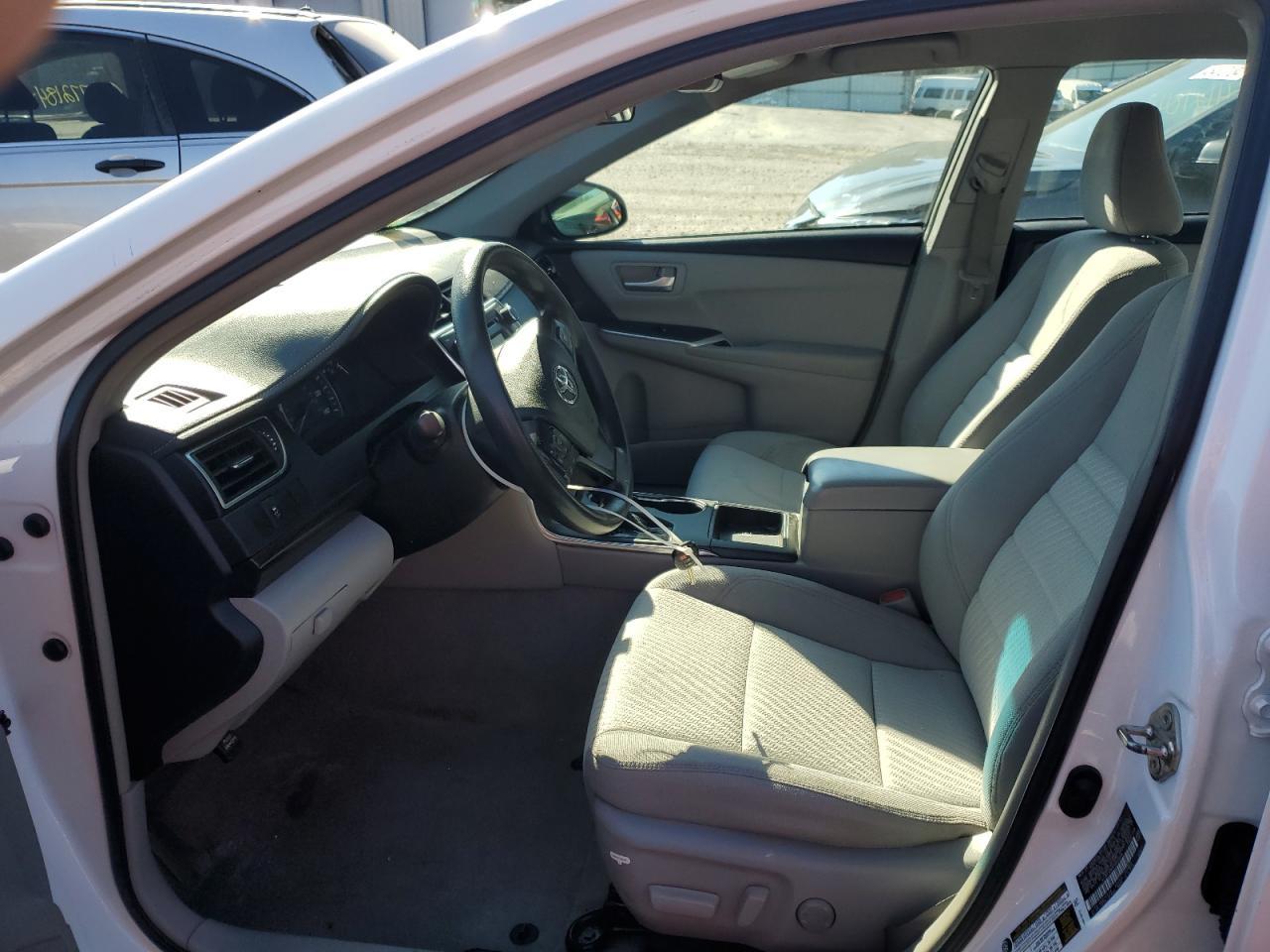2015 TOYOTA CAMRY LE - Фото 7