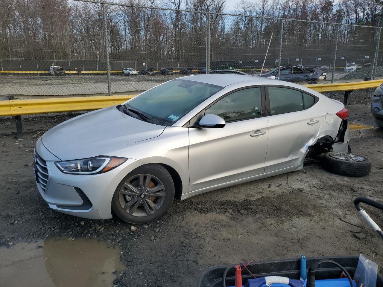 2018 HYUNDAI ELANTRA SE