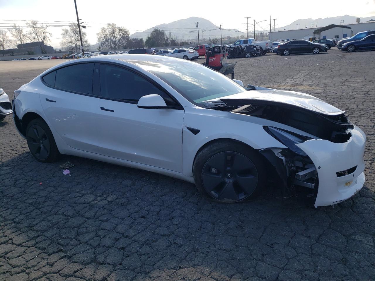 2022 TESLA MODEL 3 - Image 4