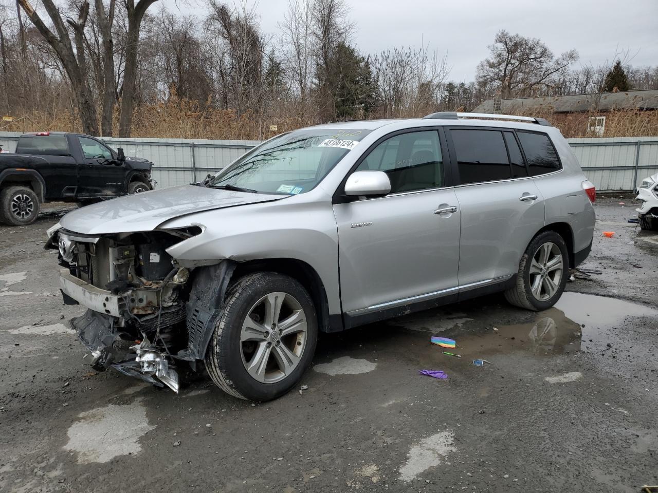 2011 TOYOTA HIGHLANDER