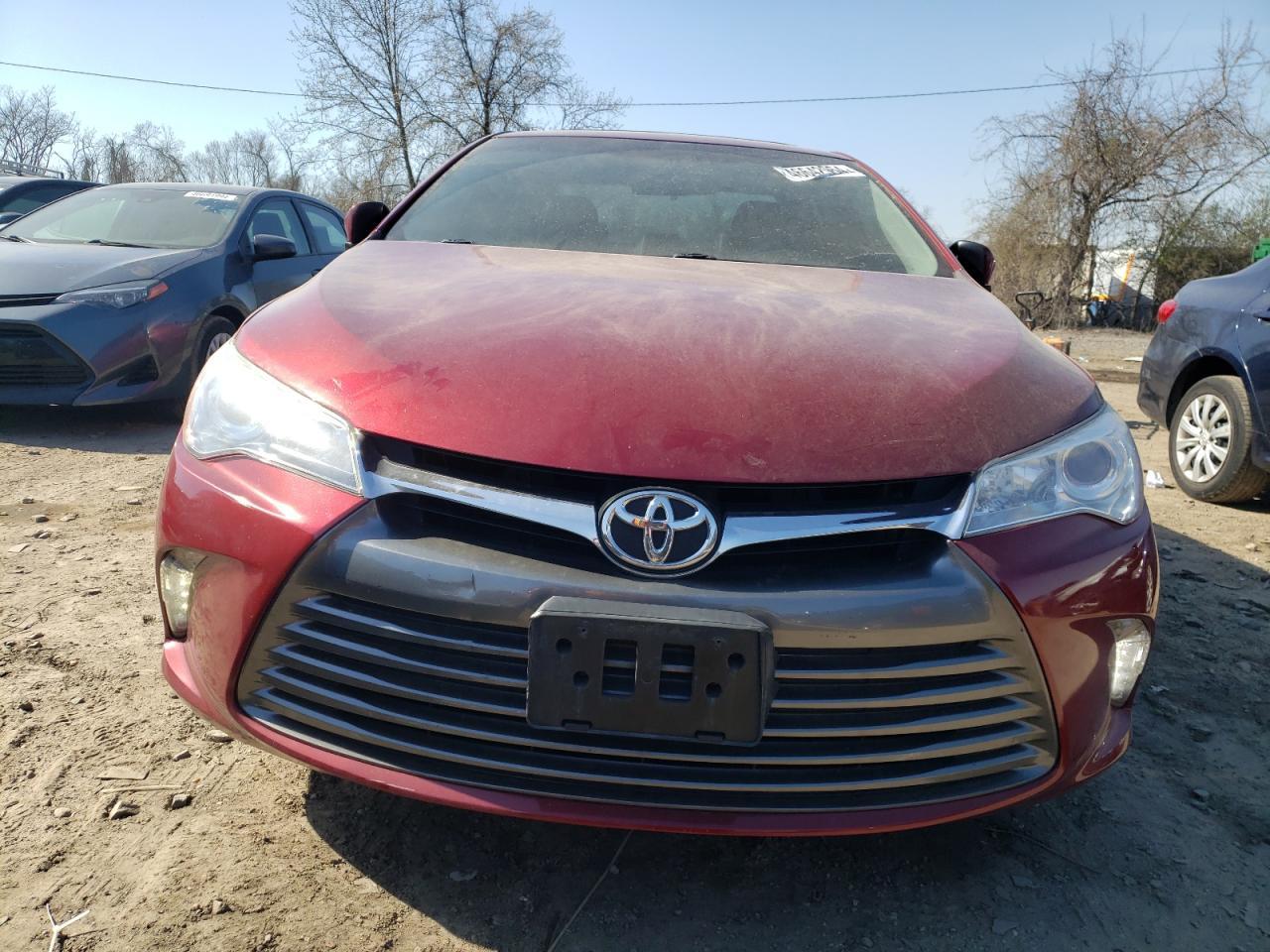 2017 TOYOTA CAMRY LE - Фото 5