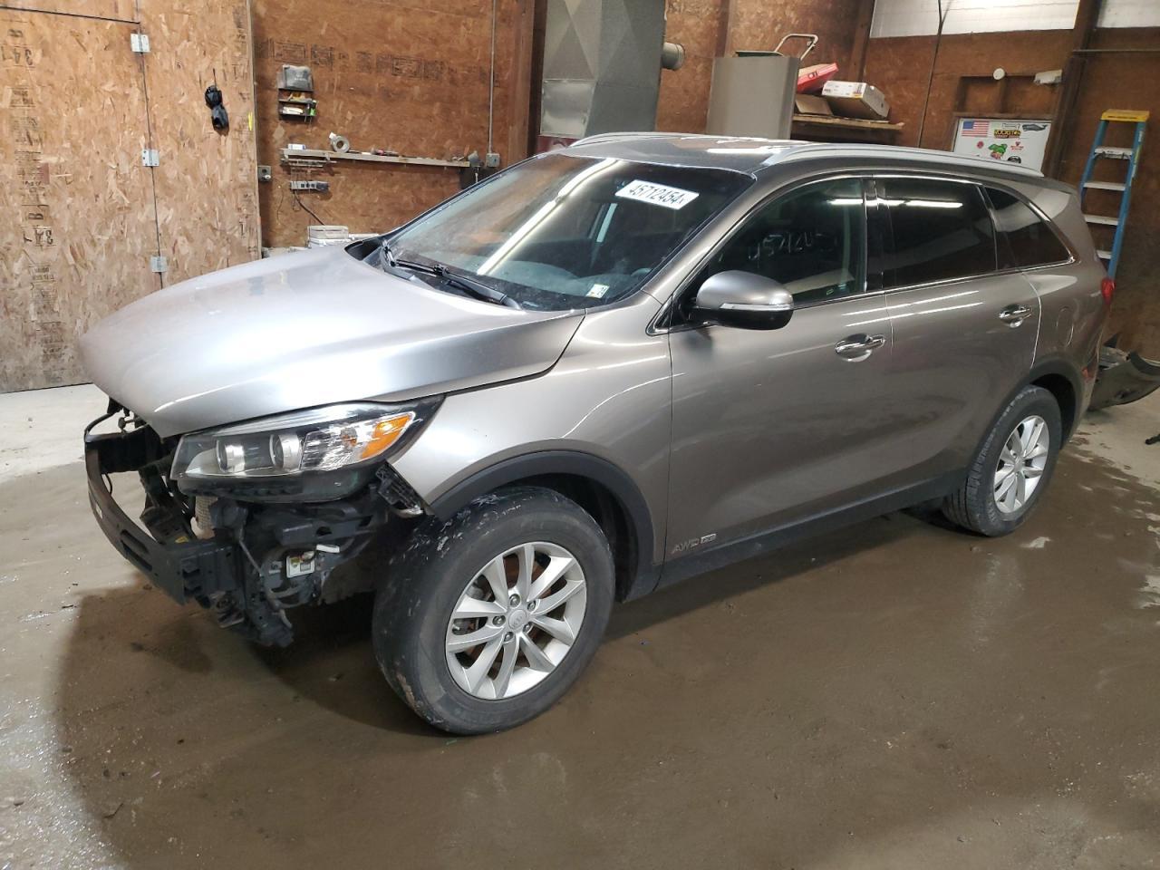2017 KIA SORENTO LX