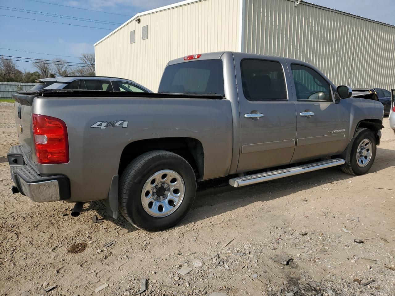 2012 CHEVROLET SILVERADO - Фото 3