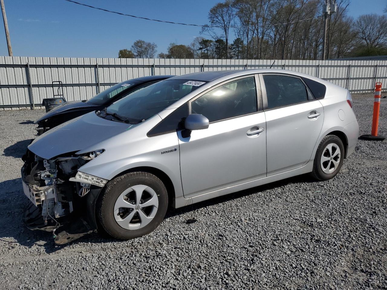 2015 TOYOTA PRIUS car image